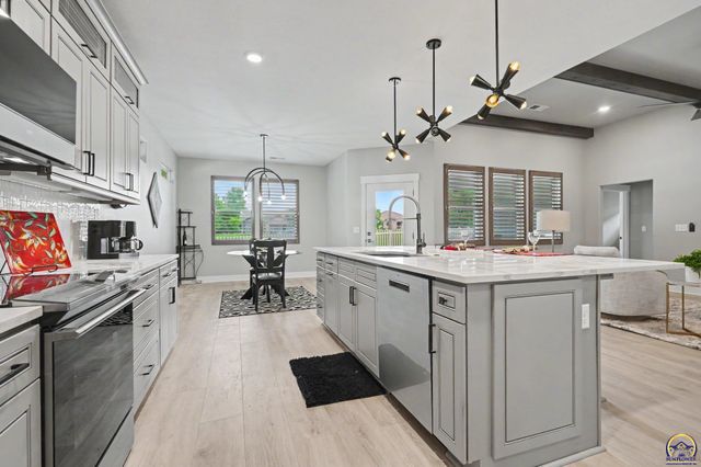 4008 Sweetclover St, Lawrence, KS 66049