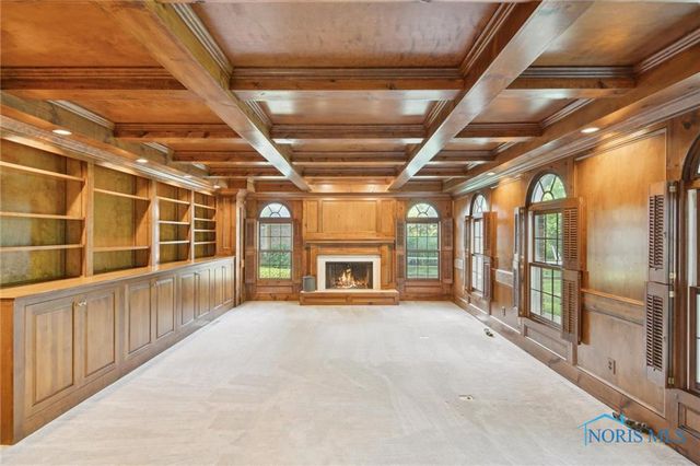 2949 Secretariat Road, Ottawa Hills, OH 43615