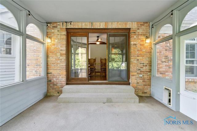 2949 Secretariat Road, Ottawa Hills, OH 43615