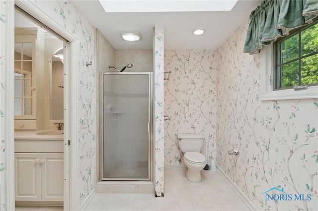 2949 Secretariat Road, Ottawa Hills, OH 43615