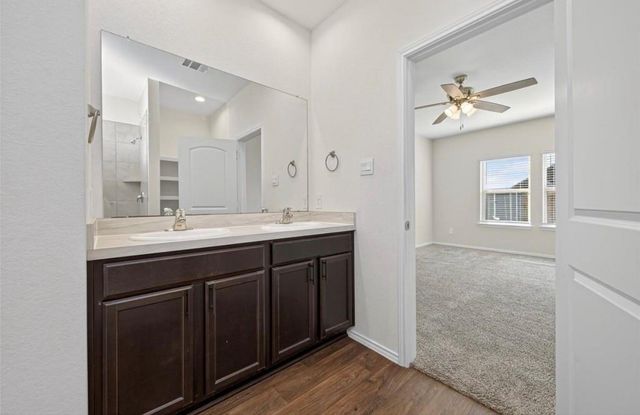 21170 Alder Oaks Drive, Patton Village, TX 77357