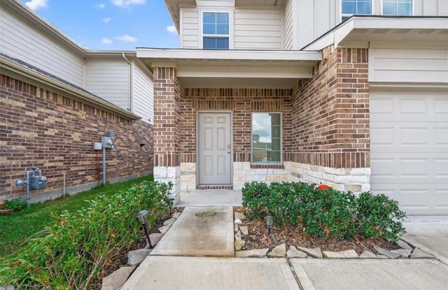 21170 Alder Oaks Drive, Patton Village, TX 77357