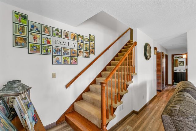 974 N Martha Court, Milford, IL 60953