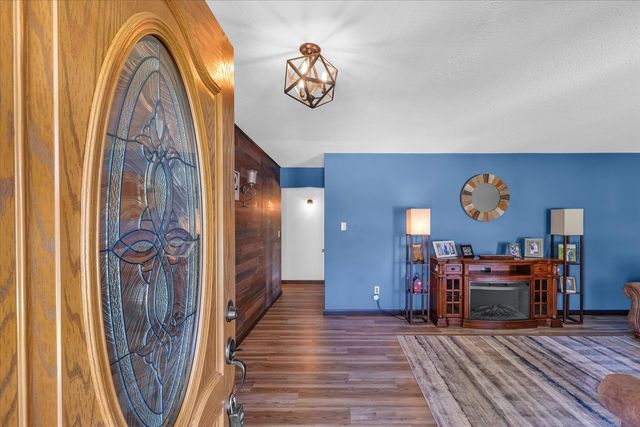 974 N Martha Court, Milford, IL 60953