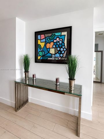 253 NE 2nd St 3004, Miami, FL 33132