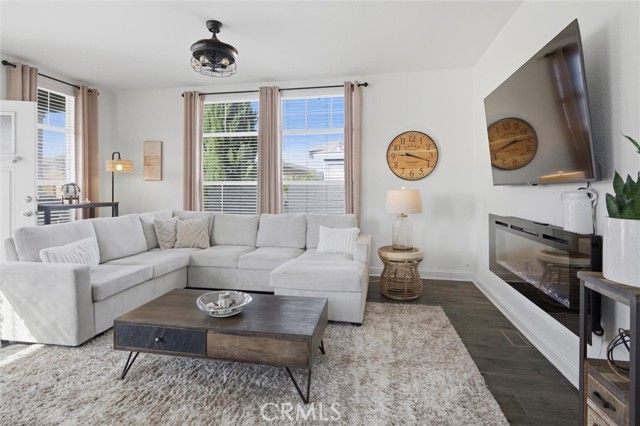 3700 Buchanan 103, Riverside, CA 92503