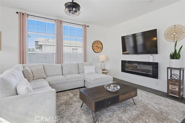 3700 Buchanan 103, Riverside, CA 92503