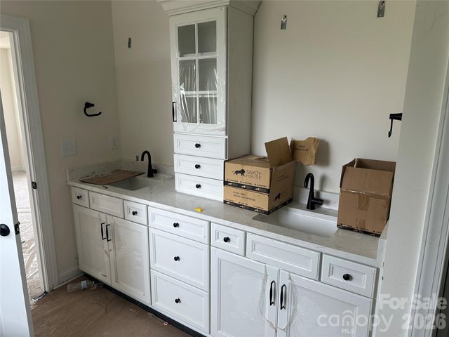2211 Tabor Road, Sherrills Ford, NC 28673