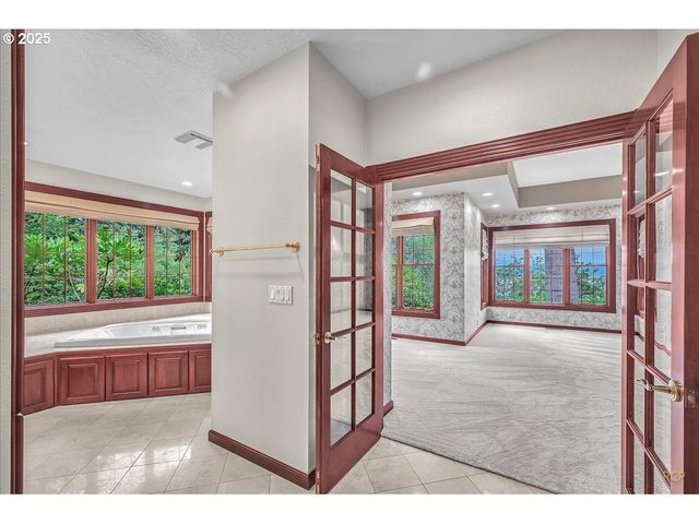 29611 OLD RAINIER Rd, Rainier, OR 97048