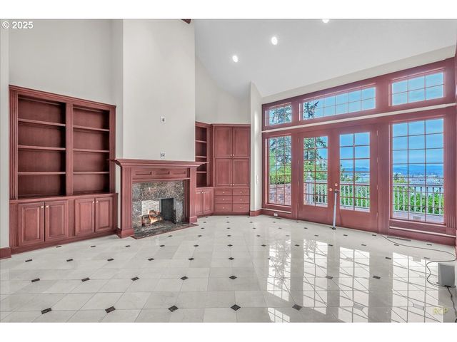 29611 OLD RAINIER Rd, Rainier, OR 97048