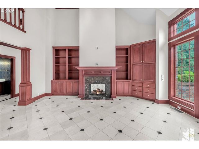 29611 OLD RAINIER Rd, Rainier, OR 97048