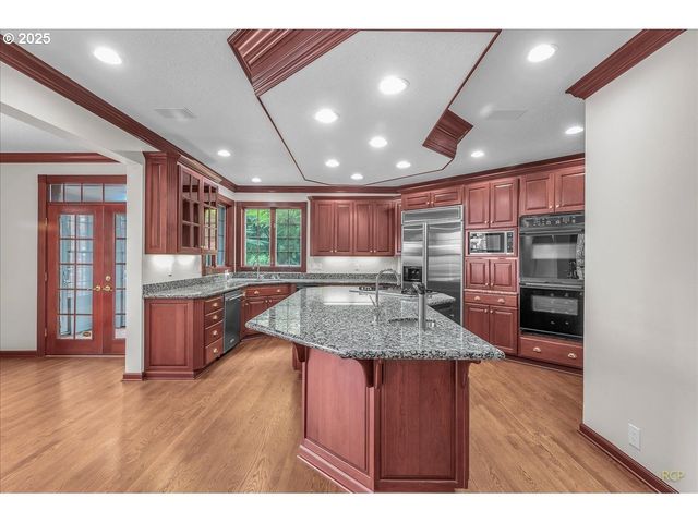 29611 OLD RAINIER Rd, Rainier, OR 97048