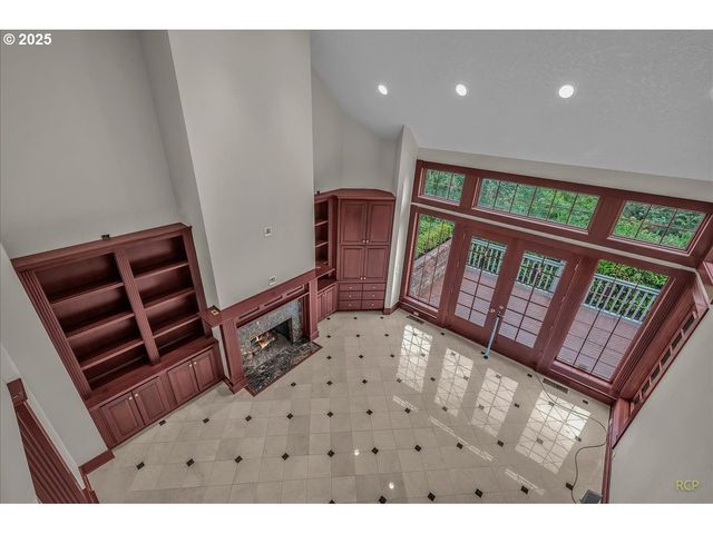 29611 OLD RAINIER Rd, Rainier, OR 97048