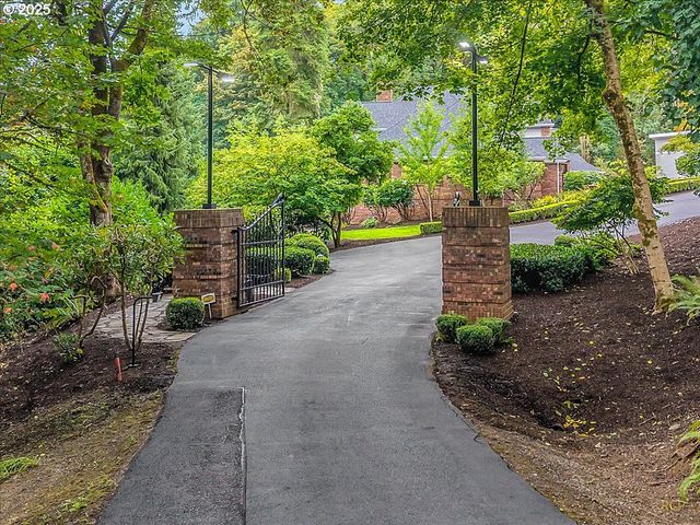 29611 OLD RAINIER Rd, Rainier, OR 97048