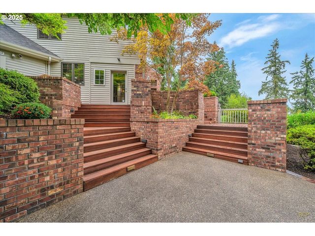 29611 OLD RAINIER Rd, Rainier, OR 97048