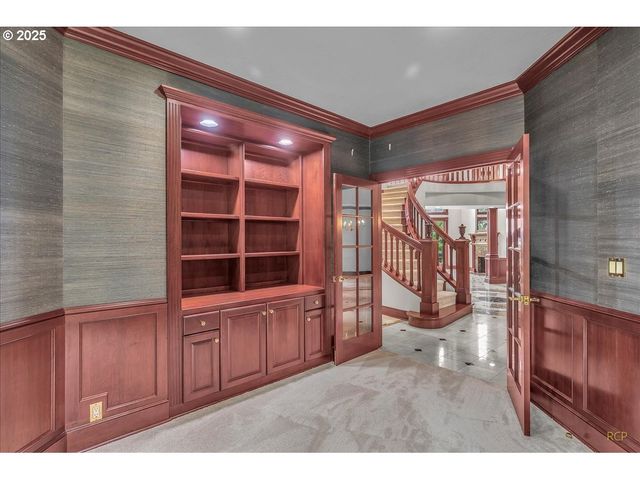 29611 OLD RAINIER Rd, Rainier, OR 97048