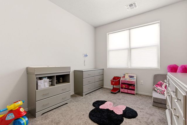 1425 Vista Grande Loop NE, Rio Rancho, NM 87144