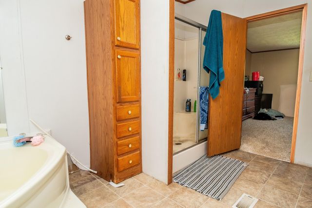 153 R Vancleve Road, Campton, KY 41301