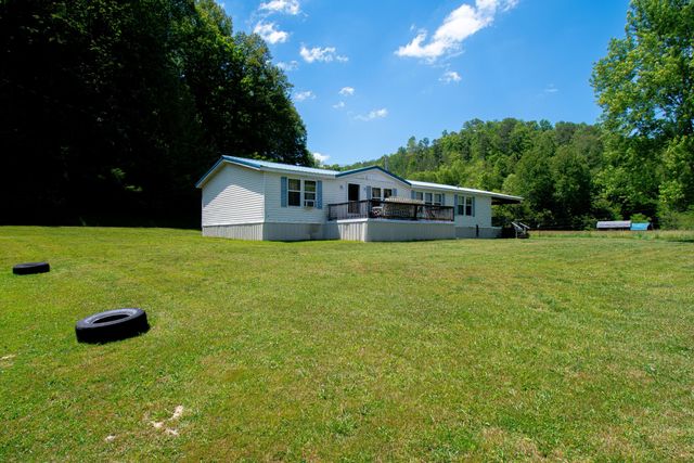 153 R Vancleve Road, Campton, KY 41301