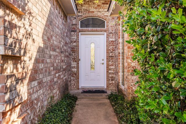 2609 Castle Road, Burleson, TX 76028