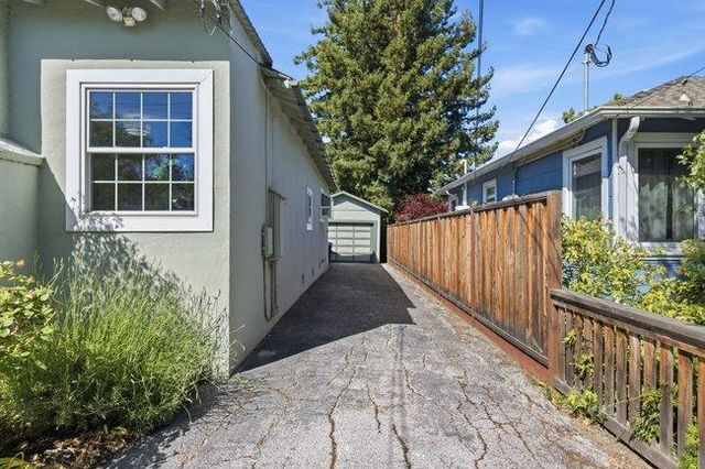115 Alexander Avenue, Redwood City, CA 94061