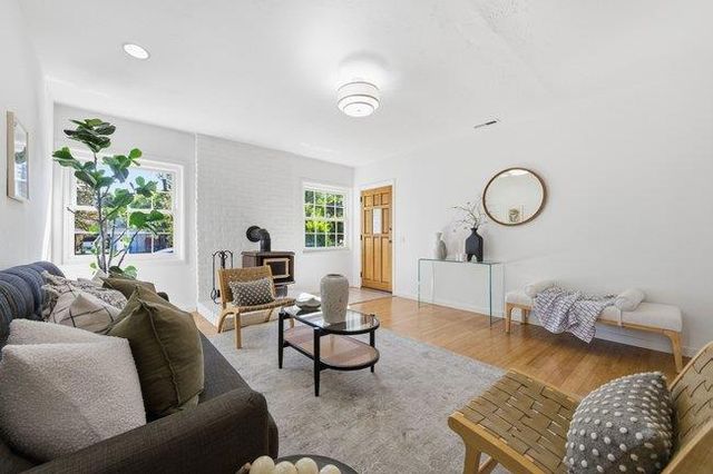 115 Alexander Avenue, Redwood City, CA 94061