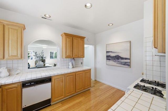 115 Alexander Avenue, Redwood City, CA 94061