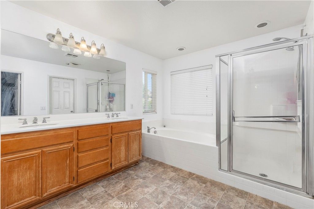 Image 14 of property listing at 35356 Trevino, Beaumont, CA 92223