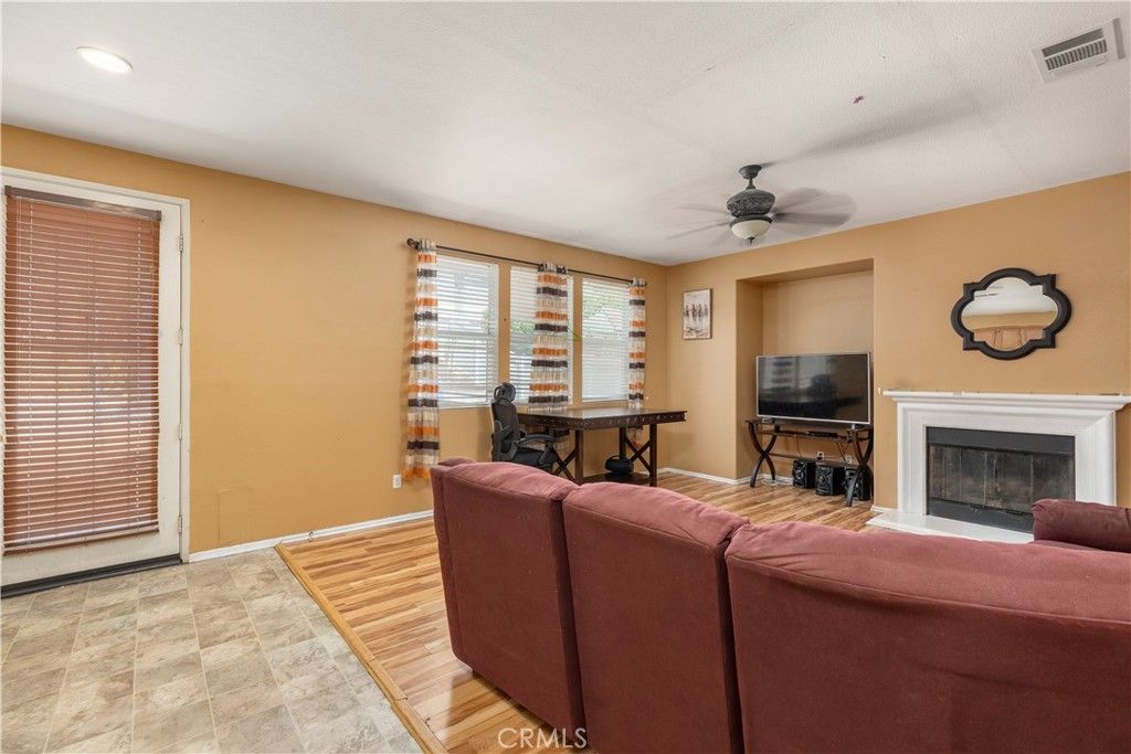 Image 7 of property listing at 35356 Trevino, Beaumont, CA 92223