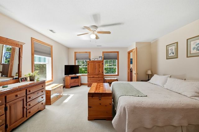 796 Federal St, Belchertown, MA 01007