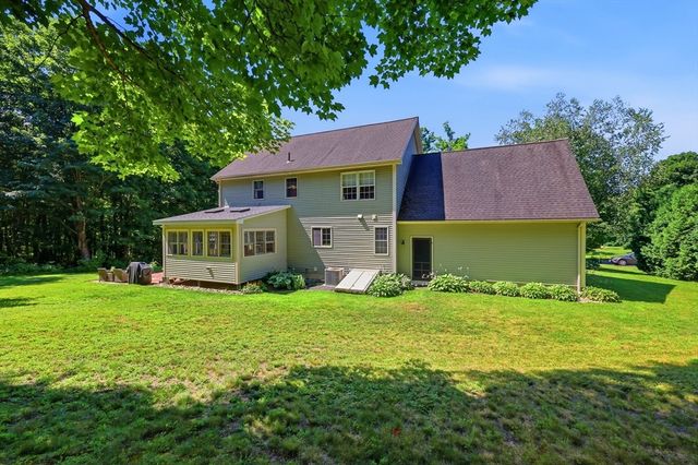 796 Federal St, Belchertown, MA 01007