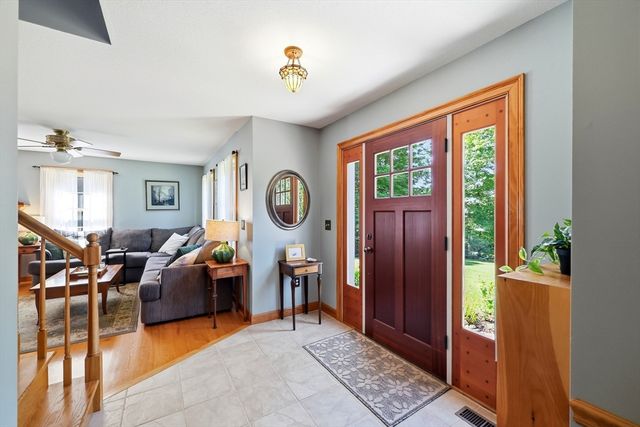 796 Federal St, Belchertown, MA 01007