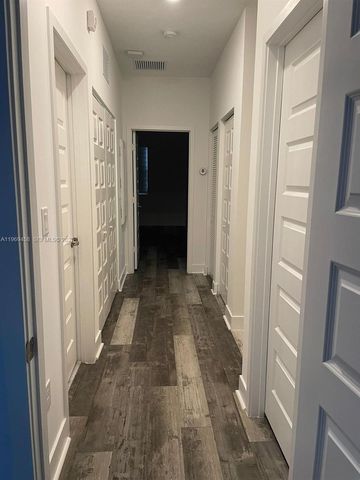 10445 NW 81st Ter 10045, Doral, FL 33178