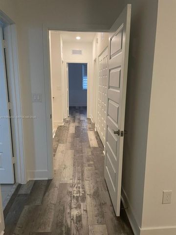 10445 NW 81st Ter 10045, Doral, FL 33178