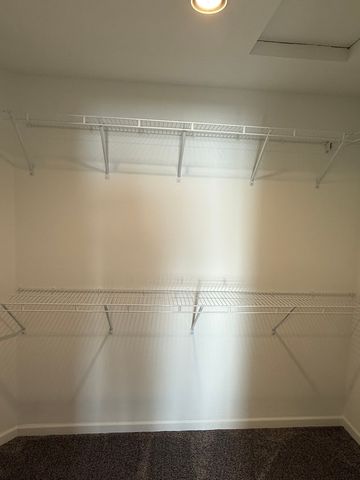 1603 Riverside Circle, Dixon, IL 61021