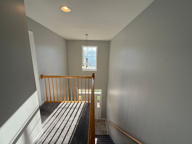 1603 Riverside Circle, Dixon, IL 61021