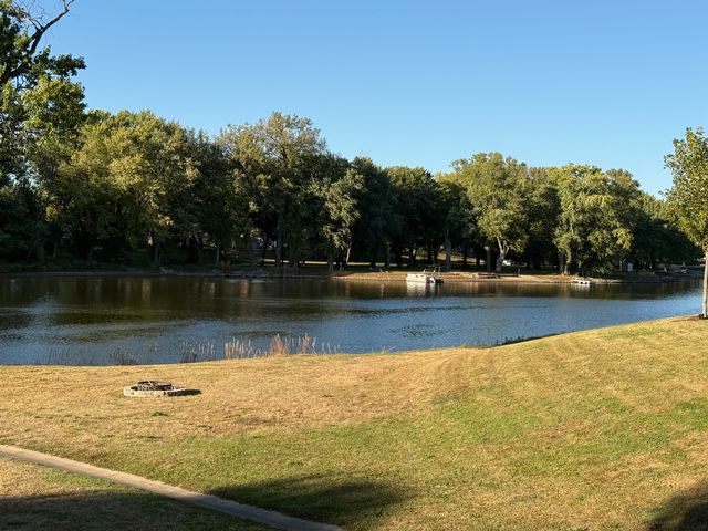 1603 Riverside Circle, Dixon, IL 61021