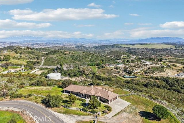 40000 Valle Vista, Murrieta, CA 92562
