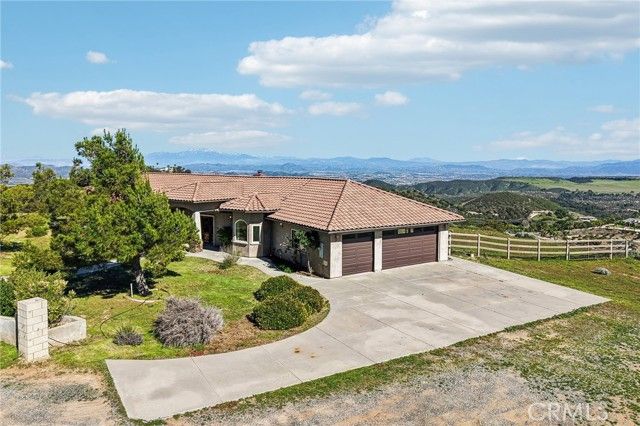40000 Valle Vista, Murrieta, CA 92562