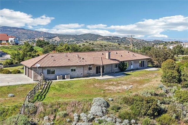 40000 Valle Vista, Murrieta, CA 92562