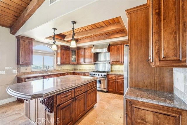 40000 Valle Vista, Murrieta, CA 92562