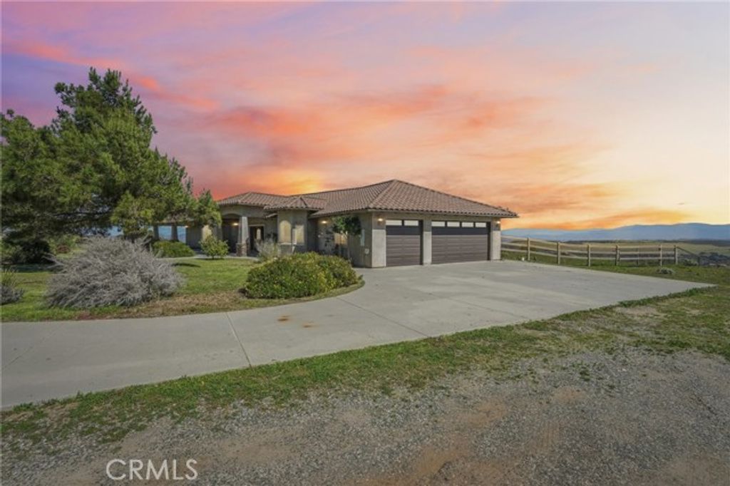 40000 Valle Vista, Murrieta, CA 92562