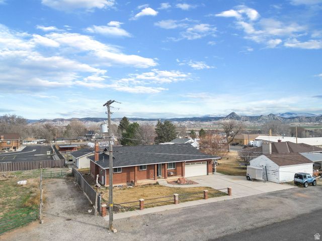 40 N 100 W, Aurora, UT 84620