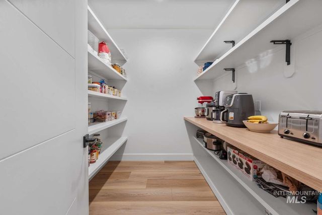 429 Meadowview Lane N, Twin Falls, ID 83301