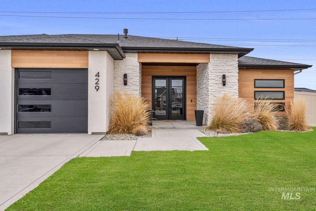 429 Meadowview Lane N, Twin Falls, ID 83301