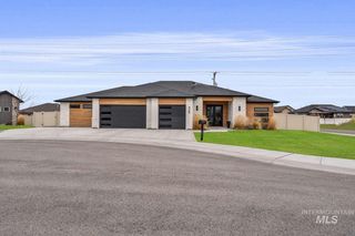 429 Meadowview Lane N, Twin Falls, ID 83301