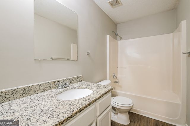 924 Ambeau Circle, Mcdonough, GA 30253