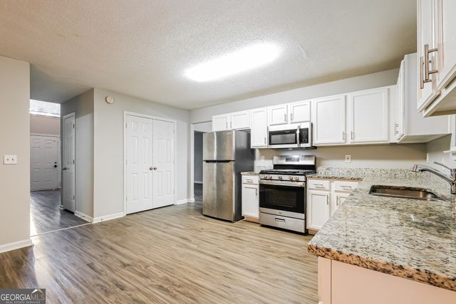 924 Ambeau Circle, Mcdonough, GA 30253