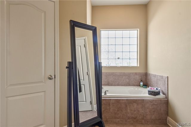 305 Grazing Field, Tuscaloosa, AL 35405