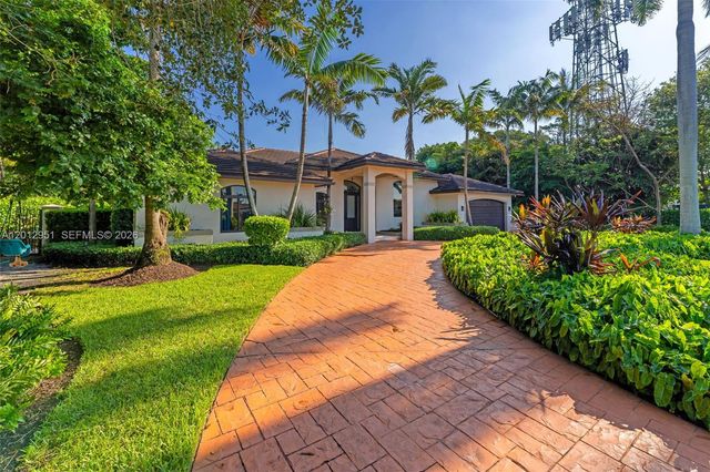 12019 SW 77th Ter, Miami, FL 33183